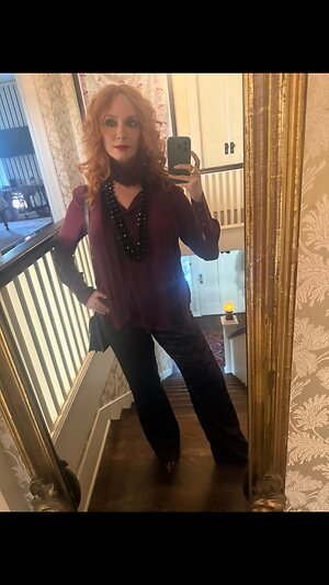 Christina Hendricks leaked photo #276