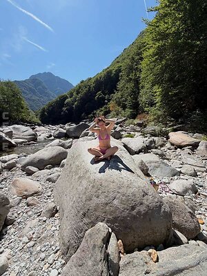 Christina Hänni photo