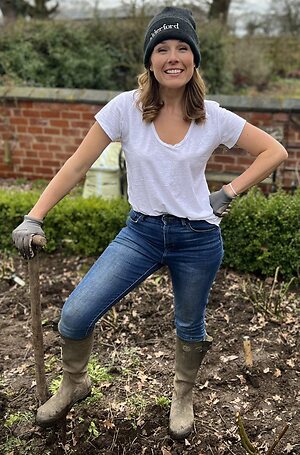 Christina Trevanion leaked photo #28