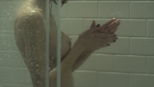 Christy Carlson Romano leaked photo #24