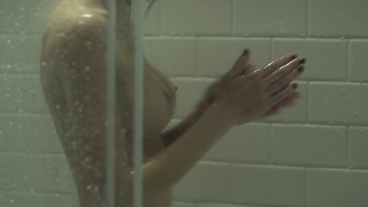 Christy Carlson Romano leaked photo #87