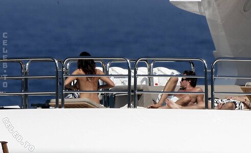 Cindy Crawford Nude Leaked Photo #50