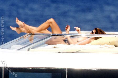 Cindy Crawford Nude Leaked Photo #58