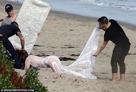 Cindy Crawford leaked photo #211