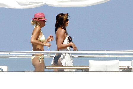 Cindy Crawford leaked photo #220