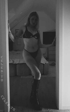 Cirizzle leaked photo #137