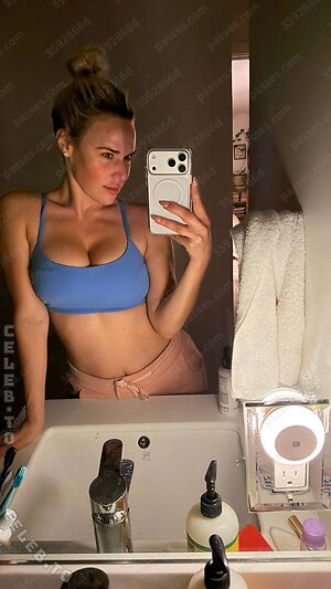 CJ Perry aka Lana Nude Leaked Photo #2