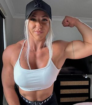 Claire Anable leaked photo #15