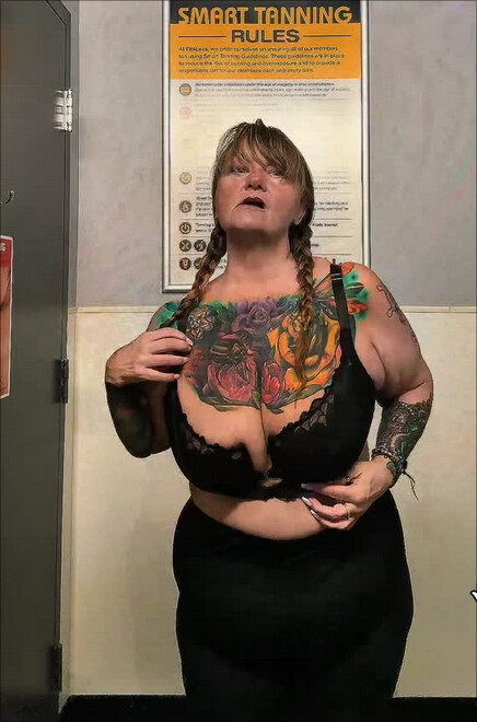 Claire Delune leaked photos