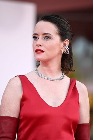 Claire Foy leaked photo #8