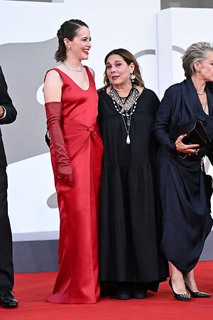 Claire Foy leaked photo #12
