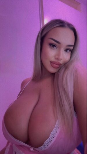 Claireceh Nude Leaked Photo #15