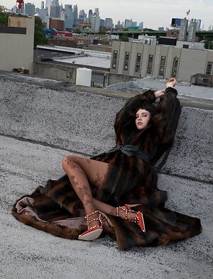 Clairo leaked photo #17
