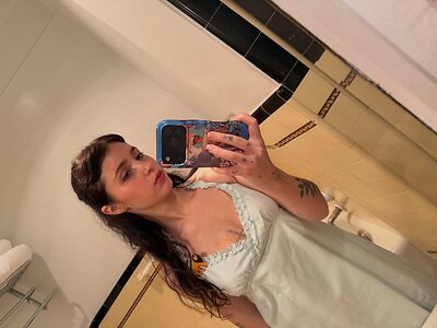 Clairo leaked photo #35