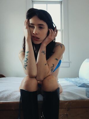 Clairo leaked photo #58