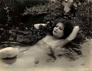 Clara Bow Nude Leaked Photo #5