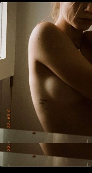Clara Galle leaked photo #68