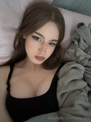 Clara Rae leaked photo #3