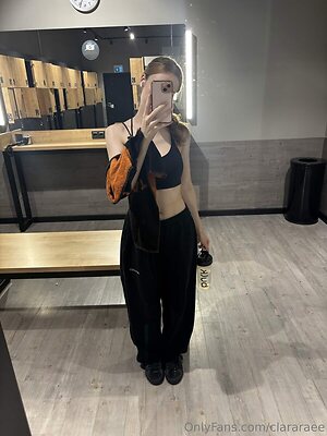 Clara Rae leaked photo #5