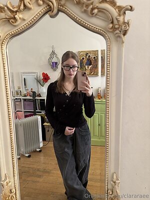Clara Rae leaked photo #16