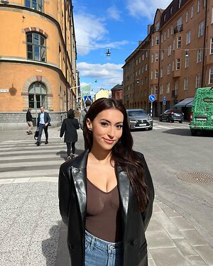 Claraatwork leaked photo #2