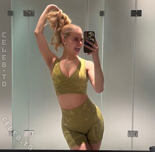 clara.sdk Nude Leaked Photo #39