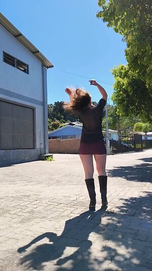claudetevanderleiaguth leaked photo #2