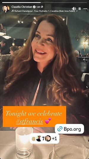 Claudia Christian leaked photo #17