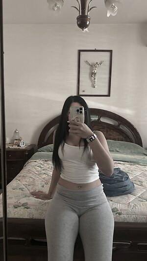 Claudia leaked photo #15