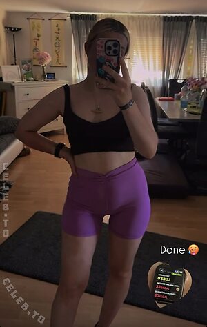 claudialicious photo