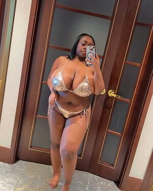 Clay Nude Leaked Photo #7