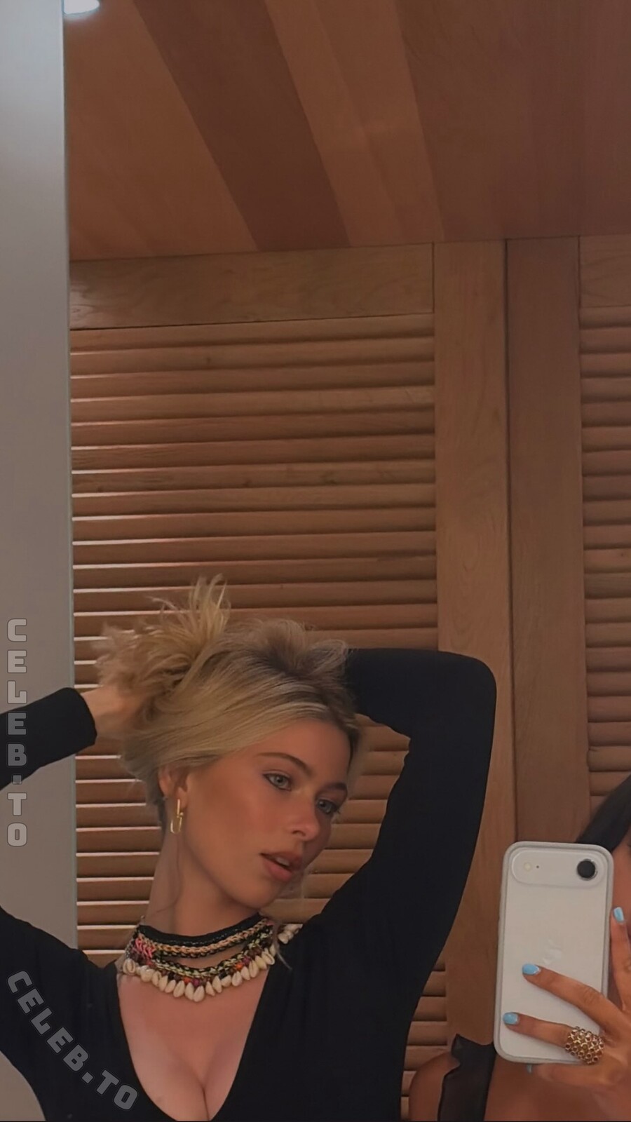 Clementine Vaughn photo
