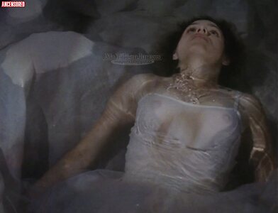 Céline Bonnier leaked photo #20