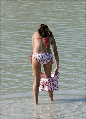 Céline Dion Nude Leaked Photo #31