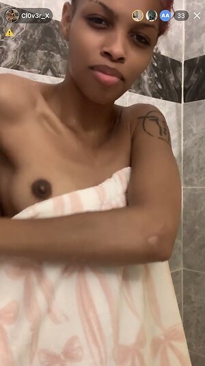 Clover leaked photo #4