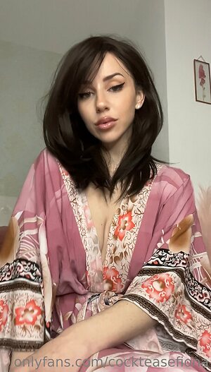 Cockteasefiona
