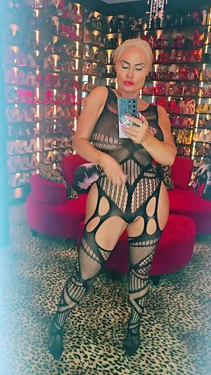 Coco Austin Incredible Nude Leaked Photo #44