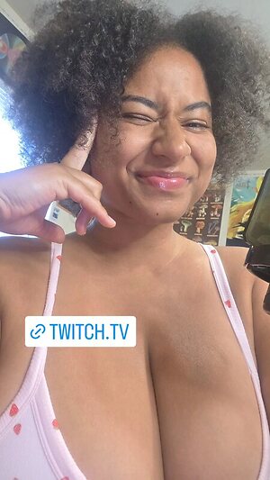 coco_ppop01 leaked photo #15
