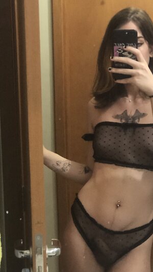 coebruxa666 Nude Leaked Photo #2