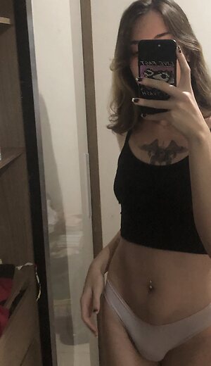 coebruxa666 Nude Leaked Photo #10