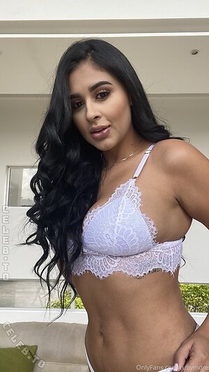 Colombian Pussy Nude Leaked Photo #20