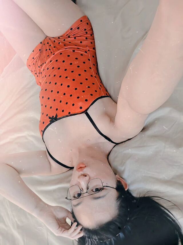 Connie Han leaked photos
