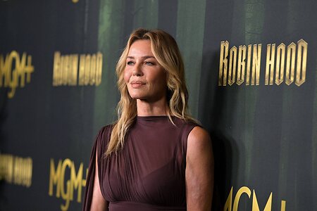 Connie Nielsen leaked photo #89