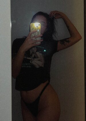 contas que não vendem pack mas que postam nudes de vez em quando ou com certa frequência leaked photo #14