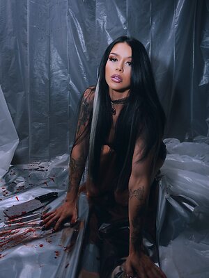 Cora Jade
