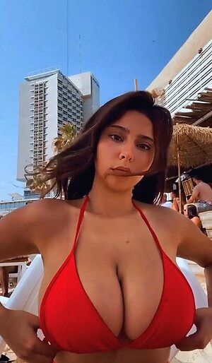 Coral Sharon