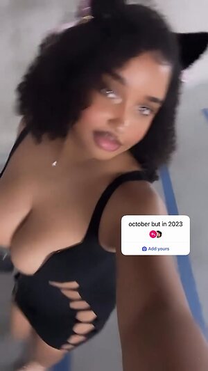 Corie Rayvon leaked photo #13