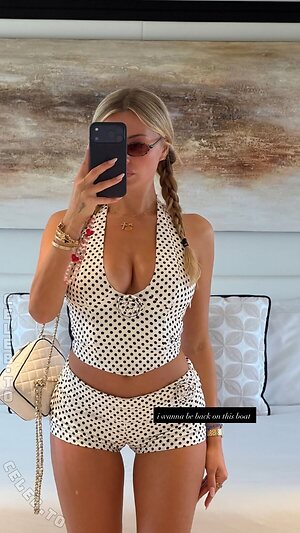 Corinna Kopf Nude Leaked Photo #83