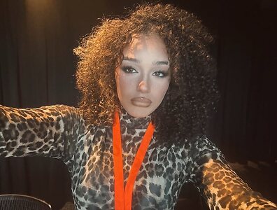 Corinne Joy leaked photo #4