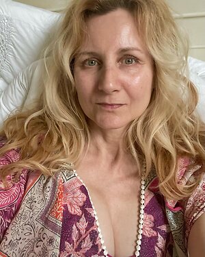 Corrinne Wicks